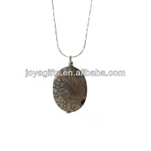Ожерелье из натурального коричневого агата с кулоном с серебряной цепочкой